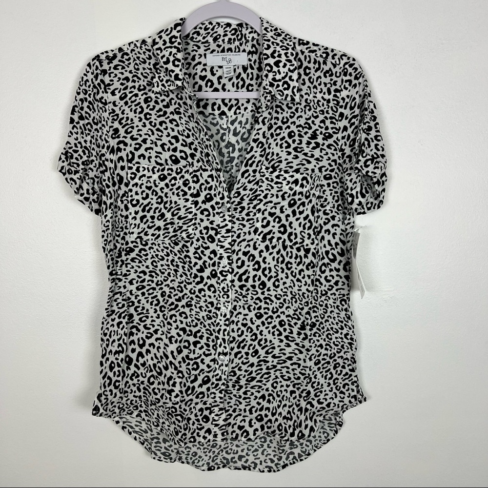 Mainstream Boutique NWT Button Front Leopard Print Shirt Black & White Size XS